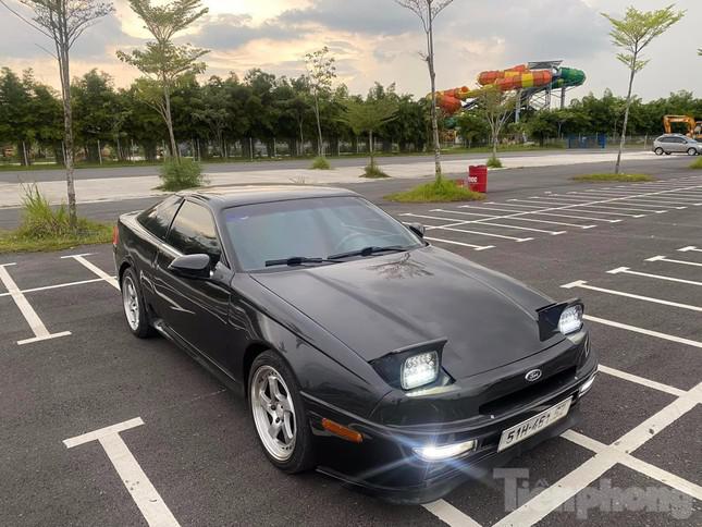 Loạt xe cũ lột xác qua tay người thợ tại Việt Nam - 4