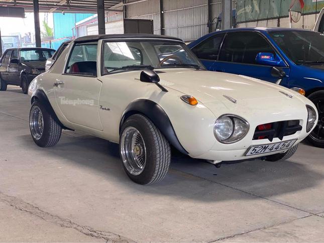 Loạt xe cũ lột xác qua tay người thợ tại Việt Nam - 2