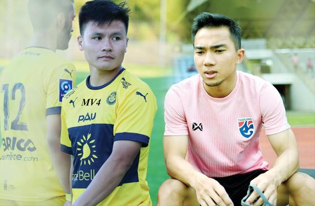 Chanathip và Quang Hải đều đang rơi vào tình cảnh khó khăn ở CLB
