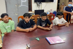 Pháp luật - Chặn bắt 13 "quái xế" chuyên làm người dân mất ngủ