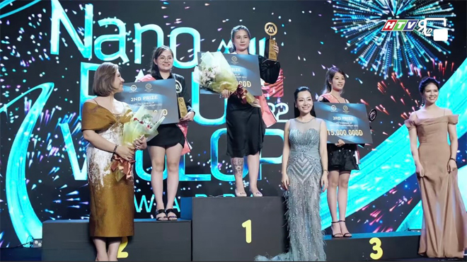 Chị Hương tham gia Wulop Nano PMU và đạt ngôi vị Á quân