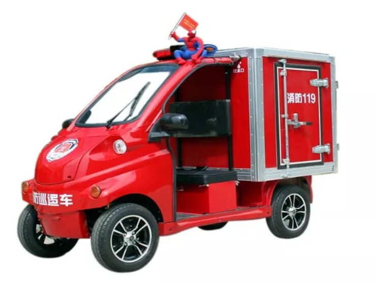 Thị trường - Tiêu dùng - Hoả hoạn triền miên, hãng này chớp thời cơ bán xe chữa cháy giá rẻ ra thị trường