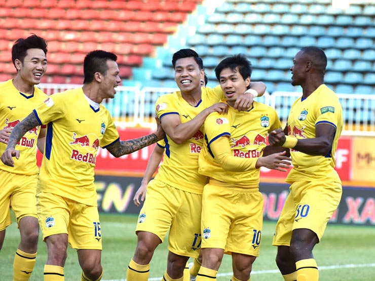 Bóng đá - Công Phượng có bỏ bầu Đức gia nhập "đại gia" TP.HCM? (Clip 1 phút Bóng đá 24H)