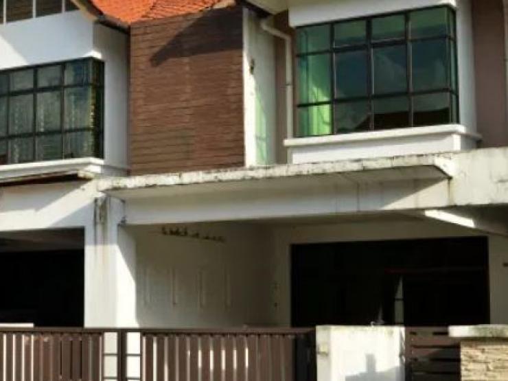 Kinh doanh - Thuê nhà riêng để trữ tiền vàng, người đàn ông nhận "kết đắng"