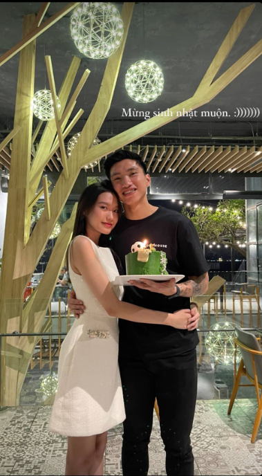 Doãn Hải My vừa đăng hình chúc mừng sinh nhật bạn trai