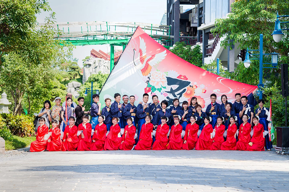 Hình ảnh các học viên của Trung tâm tiếng Nhật Núi Trúc – Sugi Ryotaro tham gia hoạt động văn hóa Nhật Bản