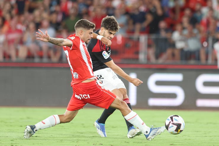 Trận đấu giữa Almerica và Osasuna diễn ra hấp dẫn