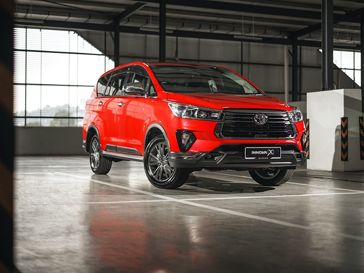 Tin tức ô tô - Toyota Innova bản nâng cấp mới trình làng, giá quy đổi từ 690 triệu đồng