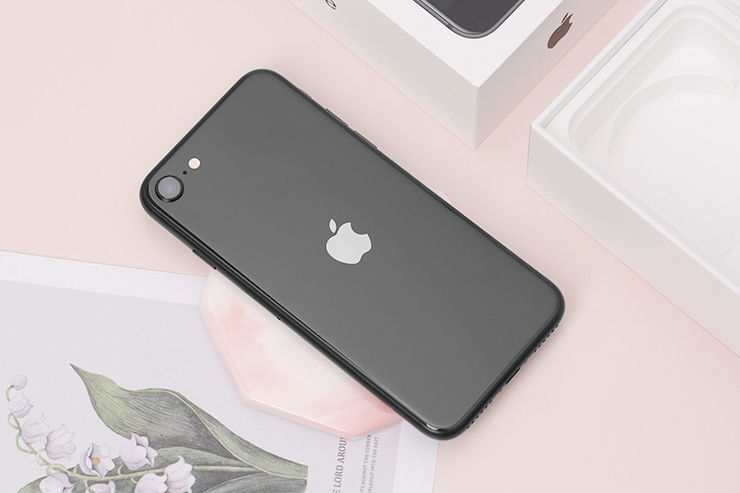 Đây là mẫu iPhone mới 100%, nguyên seal có giá dưới 10 triệu đồng - 1