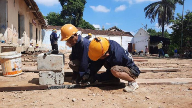 “Thần đèn” bật mí chiêu chuyển dịch chính điện ngôi chùa 1.000 tấn ở Huế - 11