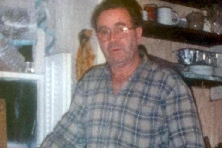 Bi kịch cuối đời của người đàn ông lấy vợ kém 24 tuổi: Mối tình chênh lệch