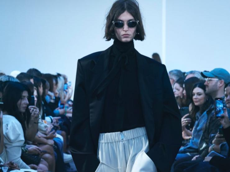 Làm đẹp - 5 xu hướng tóc từ sàn diễn Xuân Hè 2023