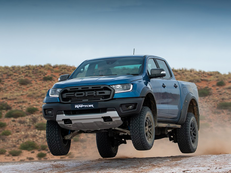 Tin tức ô tô - Top 5 mẫu ô tô "ngốn dầu" nhiều nhất đang bán tại Việt Nam