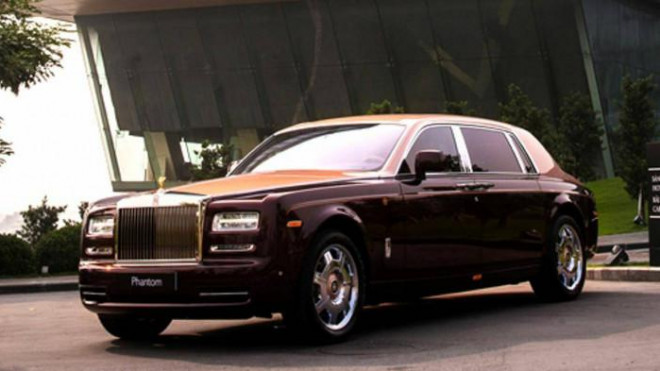 Những chủ nhân xế sang Rolls-Royce gặp hạn - 1