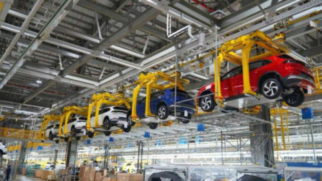 Bộ Tài chính bác kiến nghị miễn giảm thuế nhập khẩu ô tô điện - 3