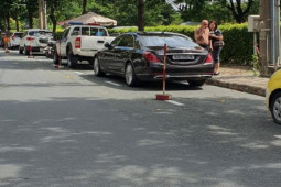 Tin tức trong ngày - Tin tức 24h qua: Người tự xưng "chánh thanh tra" ở quận 7 bị phạt tiền và tước giấy phép lái xe