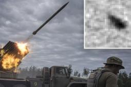 Thế giới - Giữa lúc chiến sự, Ukraine phát hiện UFO bay dày đặc trên bầu trời Kiev