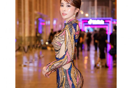 Á hậu quê Thanh Hóa, "Tú bà" Quỳnh Nga... mặc váy như vẽ lên thân phô trọn vẻ quyến rũ