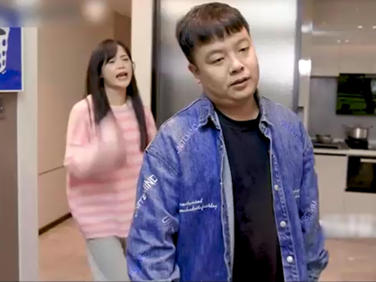 Clip hài hước - Chàng trai dùng muôn vàn cách để "bật vợ" và cái kết bất ngờ