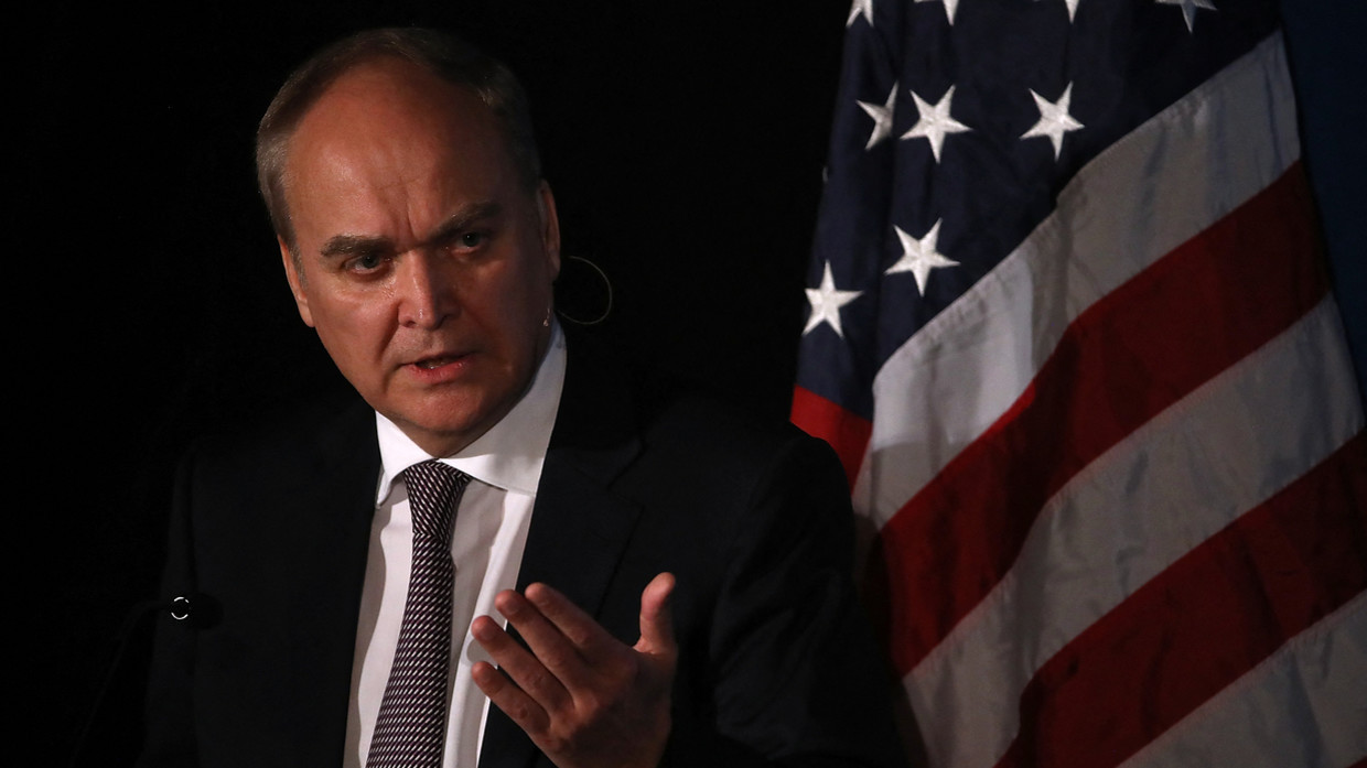 Đại sứ Nga tại Mỹ, Anatoly Antonov.