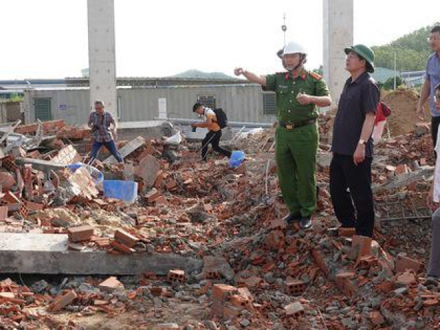 Tin tức trong ngày - Xác định nguyên nhân sập tường nhà xưởng khiến 11 người thương vong