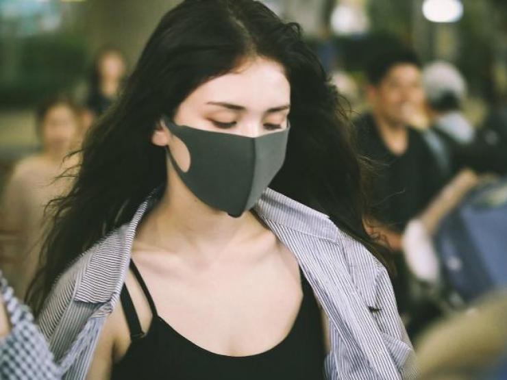 Tin tức trong ngày - Những ai bắt buộc phải đeo khẩu trang nơi công cộng?