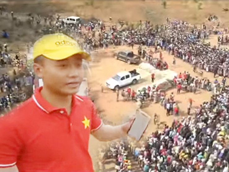 Hàng nghìn người vây quanh Quang Linh Vlog, tạo nên cảnh tượng có 1 không 2