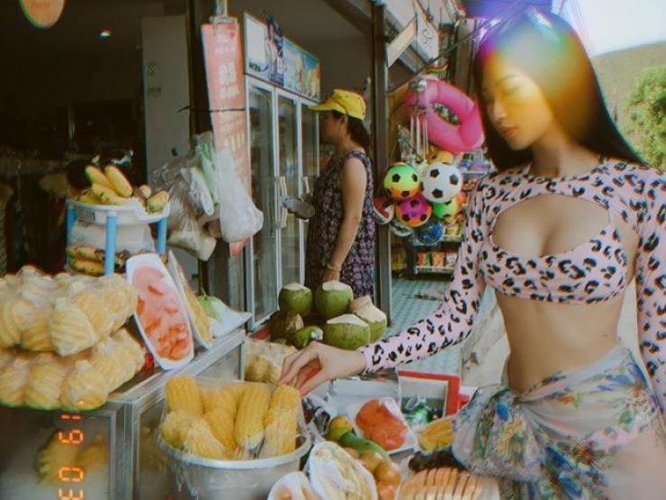 Thời trang - Người đi đường mắt tròn mắt dẹt vì trang phục "khiêm tốn" của chị em khi đi chợ, siêu thị