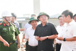 Vụ sập tường làm 5 người chết: Bí thư Tỉnh ủy Bình Định chỉ đạo nóng, công an nhập cuộc