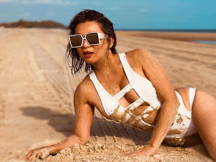 Làm đẹp - Diva Hồng Nhung, MC Kỳ Duyên khoe body "khét lẹt" ở tuổi U60 khiến gái trẻ cũng trầm trồ