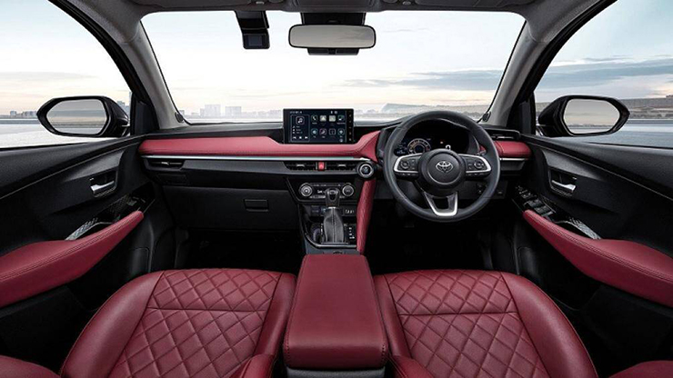 Bên trong Toyota Vios 2023 sở hữu bảng đồng hồ kỹ thuật số với màn hình màu TFT 7 inch, màn hình cảm ứng trung tâm 9 inch
