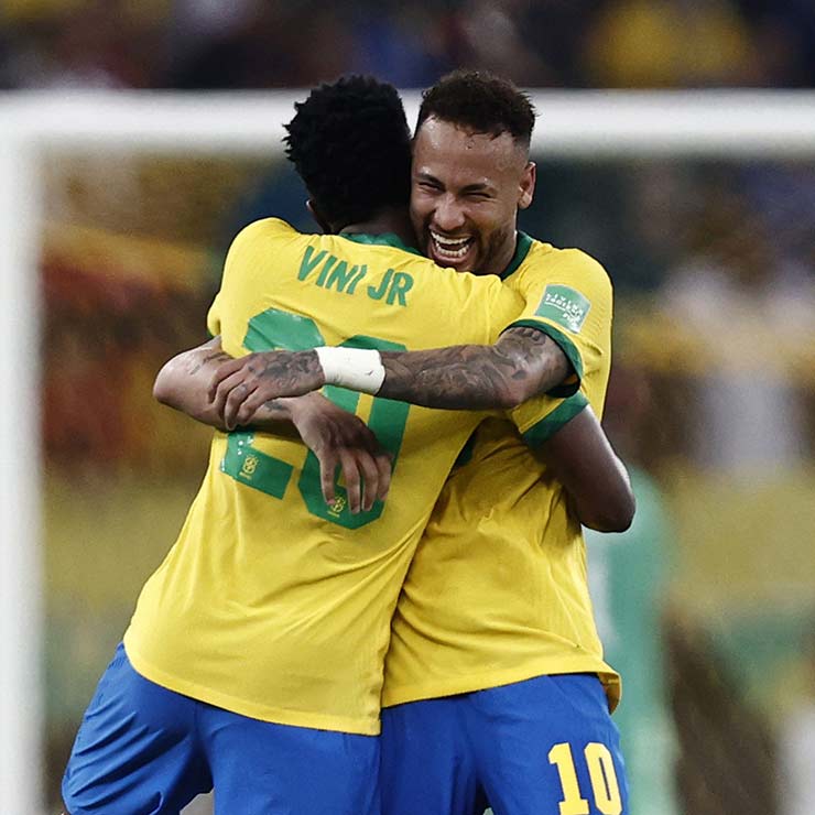 Neymar & “Vua” Pele bảo vệ Vinicius, Real Madrid dọa cho “cò” cầu thủ đi tù - 3