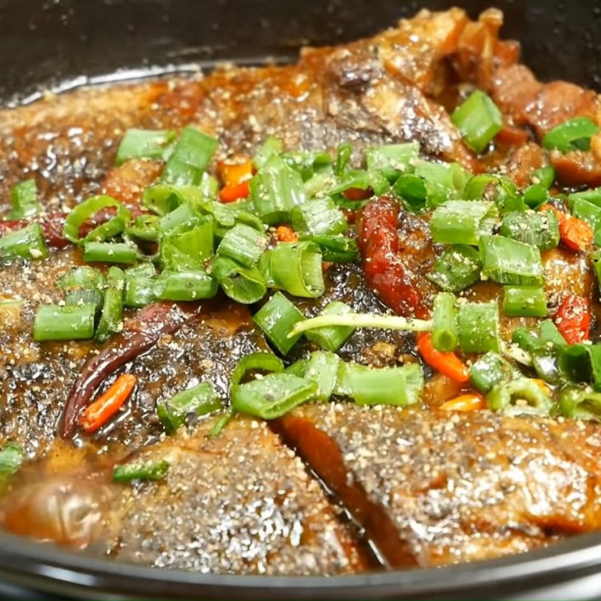 Món ngon cuối tuần: Cá rô kho tộ kiểu Nam Bộ đậm đà, đưa cơm - 5
