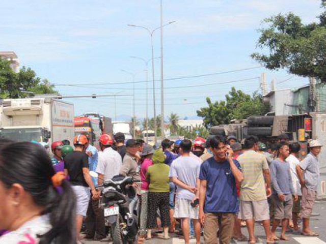 Tai nạn kinh hoàng ở Bình Thuận