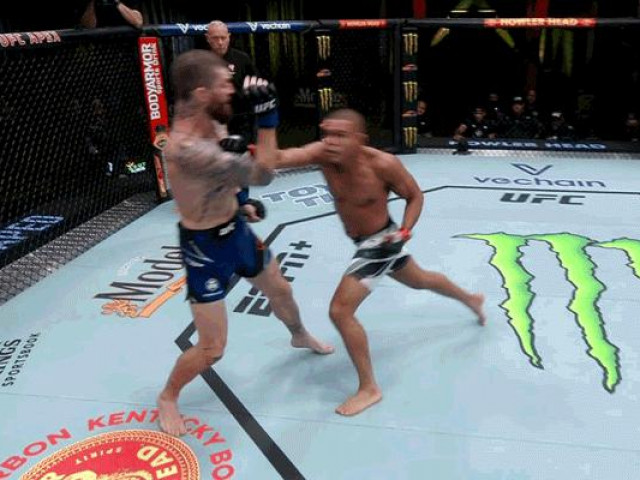 Thể thao - ‘Người sắt’ Motta hạ knock-out võ sĩ Mỹ bằng cú đấm ‘búa tạ’