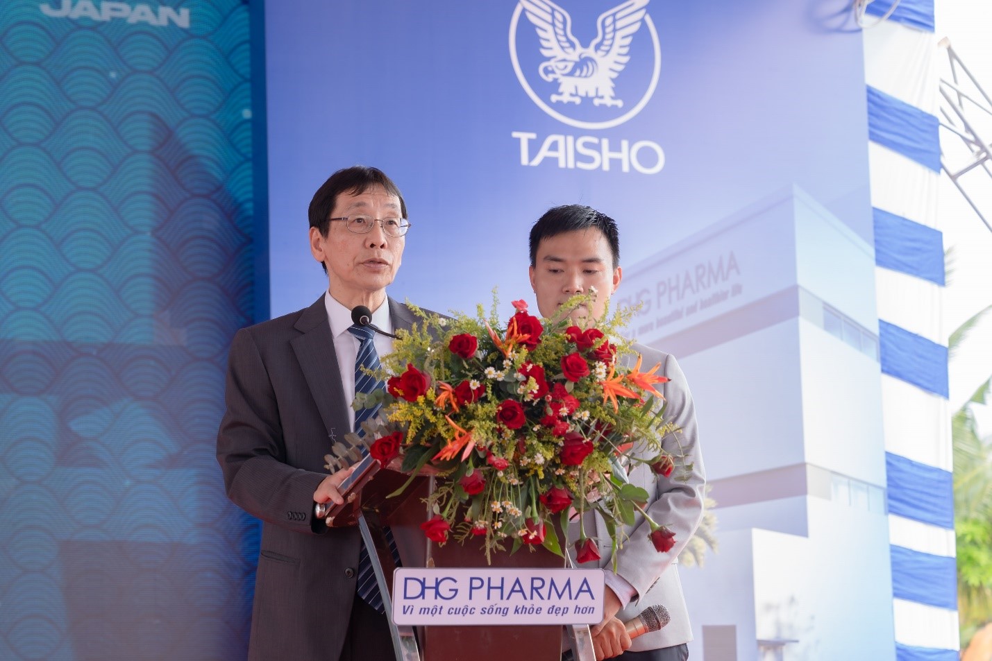 Ông Masashi Nakaura – Tổng Giám đốc Dược Hậu Giang đại diện phát biểu tại Lễ khởi công nhà máy Betalactam.
