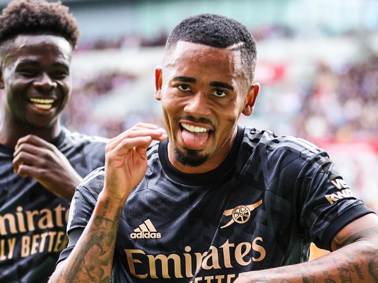 Bóng đá - Arsenal thắng tưng bừng: Sao "tuổi teen" lập kỷ lục vô tiền khoáng hậu