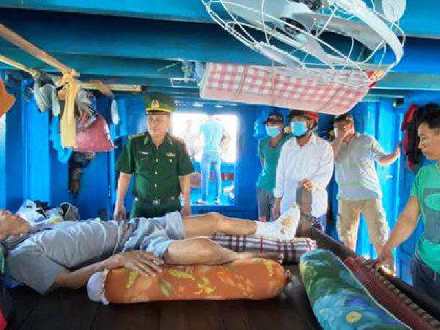 Tàu cá Quảng Ngãi bị ca nô “lạ” cướp, bắn khi đang hoạt động ở Trường Sa