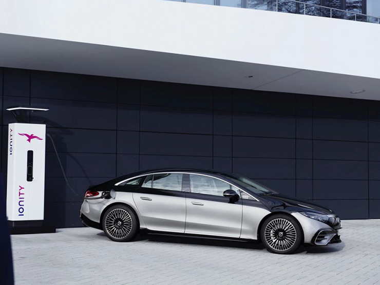 Mercedes-Benz EQS sẽ xuất hiện tại triển lãm VMS 2022 - 3