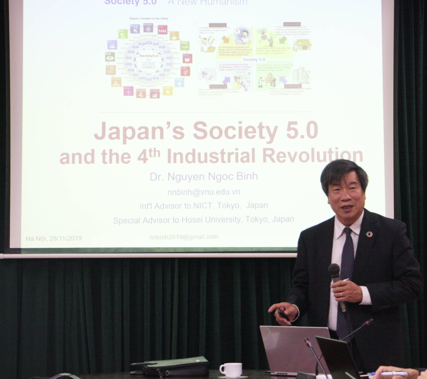 PGS.TS. Nguyễn Ngọc Bình - Hiệu trưởng trường Đại học CMC