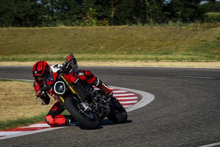 Ducati Monster SP 2023 chính thức trình làng: Giá bán từ 378 triệu đồng - 6