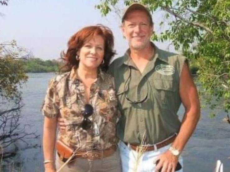 Pháp luật - Mang súng đi săn cùng chồng "trăng hoa", người vợ trúng đạn mất mạng bí ẩn