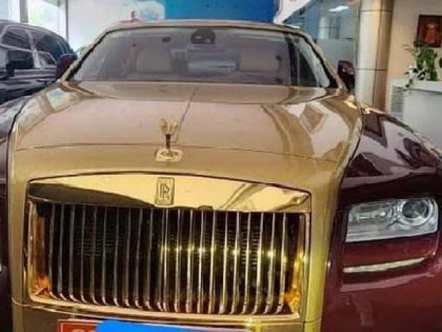 Bắt đầu quy trình đấu giá xe Roll- Royce dát vàng của ông Trịnh Văn Quyết
