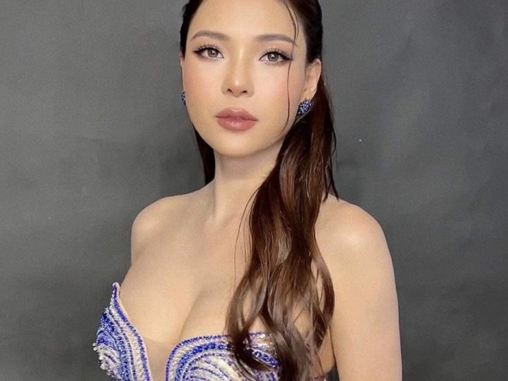 Thời trang - Bà xã Lương Thế Thành quyến rũ với đầm quây