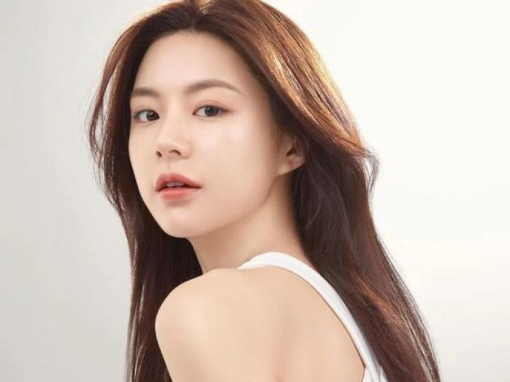 Làm đẹp - Huyết thanh nào giúp da hết sạch vết thâm, căng mịn như da em bé