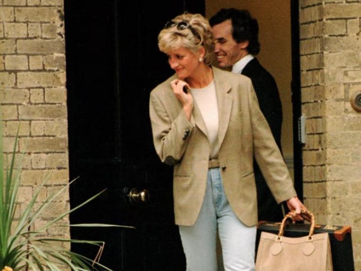 Thời trang - Mối lương duyên của hoàng gia và thế giới thời trang