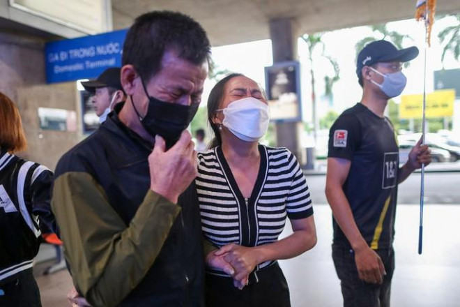 37 ngư dân Quảng Nam bị Malaysia bắt giữ đã về nước - 8