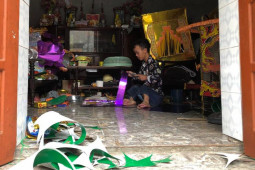 Cuộc sống nhiều đổi thay của gia đình 3 người lùn ở Hưng Yên