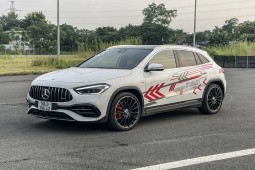 Ngắm xe - Mercedes-AMG GLA 45S thế hệ mới ra mắt thị trường Việt