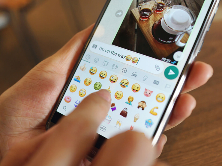 Thời trang Hi-tech - Cách iPhone giúp thế giới trở nên tốt đẹp hơn